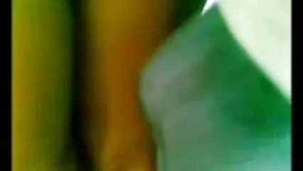 ఒక రష్యన్ కళాకారుడు ఆమెను సెక్స్ వీడియోస్ తెలుగు సెక్స్ వీడియోస్ స్నానపు తొట్టెలో ముద్దు పెట్టుకోవడానికి ఒక అమ్మాయిని కుటీరానికి లాగాడు.